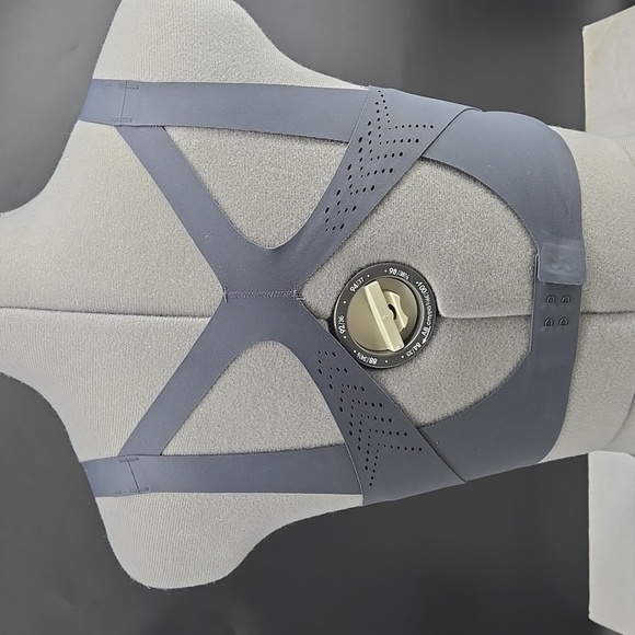 Victora Secrets Sports Bra 34B - Picture 3 of 6